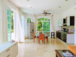 3br PHouse Rooftop terrace with plunge pool and ocean view walk to beach 5th ave and Cozumel Ferry